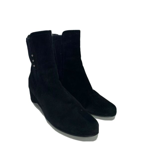 Aquatalia 6.5 Versus Black Suede Wedge Ankle Boot - Picture 3 of 7